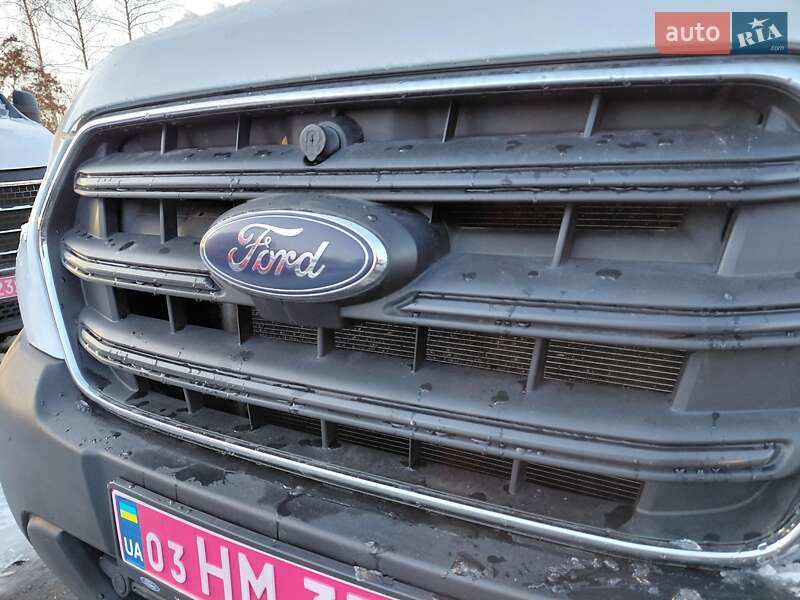 Вантажний фургон Ford Transit 2020 в Івано-Франківську