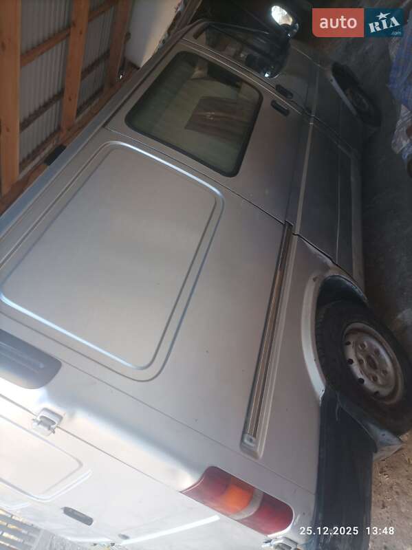 Минивэн Ford Transit 1998 в Почаеве