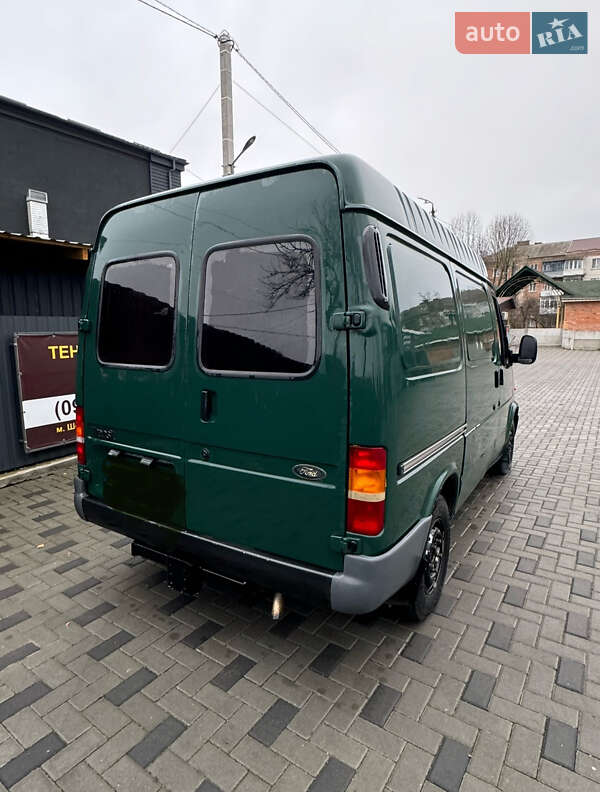 Вантажний фургон Ford Transit 1996 в Шепетівці
