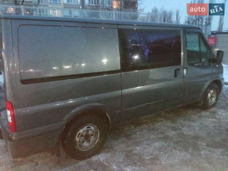 Минивэн Ford Transit 2008 в Киеве
