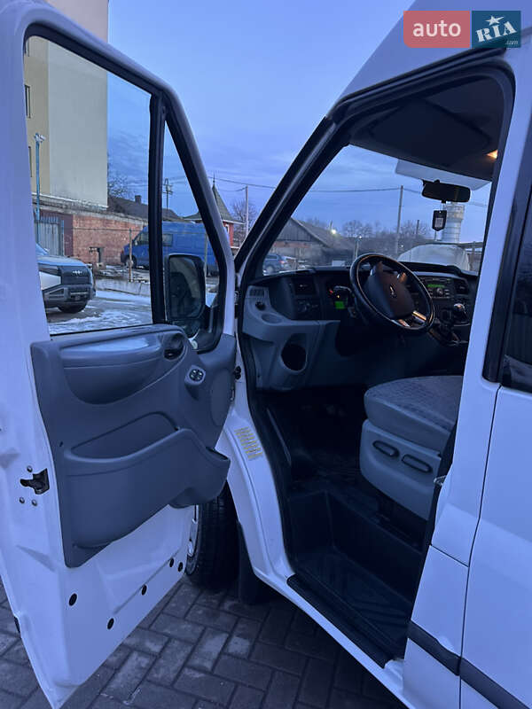 Минивэн Ford Transit 2013 в Черновцах