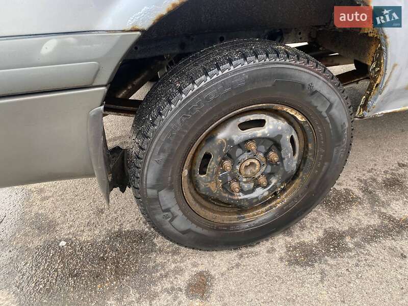 Вантажний фургон Ford Transit 2007 в Запоріжжі