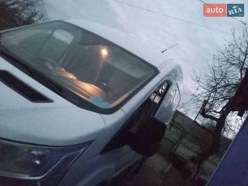 Грузовой фургон Ford Transit 2016 в Ширяево