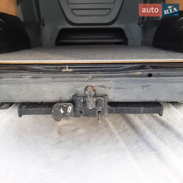 Вантажівка Ford Transit 2011 в Полтаві