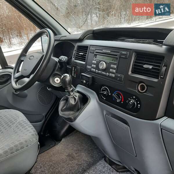 Вантажівка Ford Transit 2011 в Полтаві