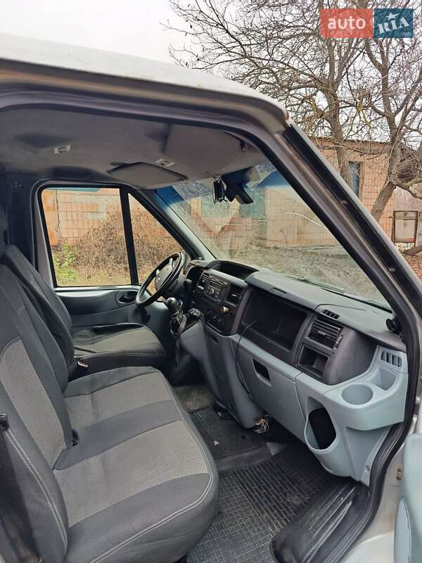 Мінівен Ford Transit 2006 в Лубнах