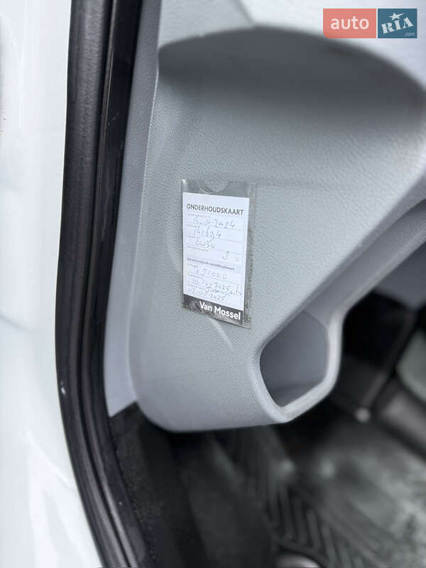 Вантажний фургон Ford Transit 2019 в Рівному