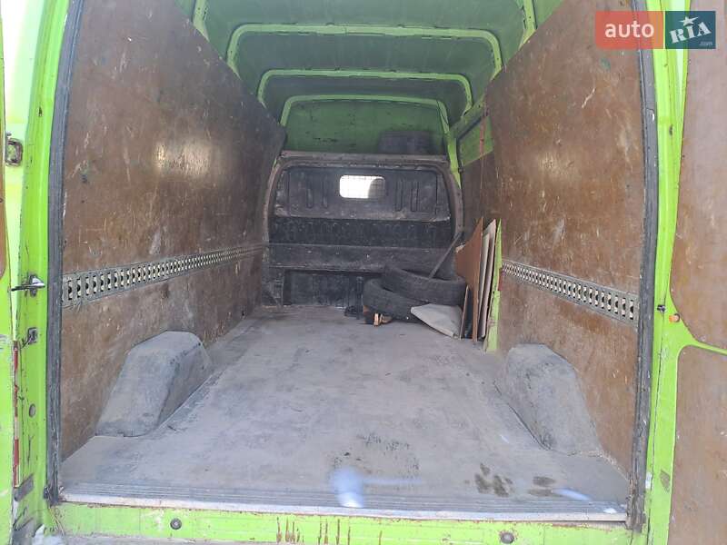 Грузовой фургон Ford Transit 2003 в Одессе