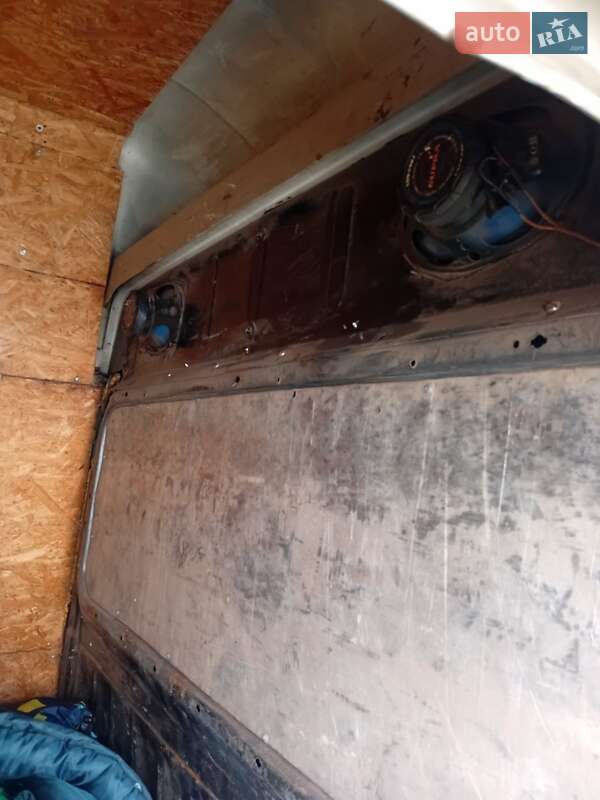 Мікроавтобус вантажний (до 3,5т) Ford Transit 1995 в Харкові фото 10 Мікроавтобус вантажний (до 3,5т) Ford Transit 1995 в Харкові