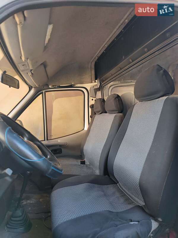 Вантажний фургон Ford Transit 1998 в Береговому фото 2 Вантажний фургон Ford Transit 1998 в Береговому
