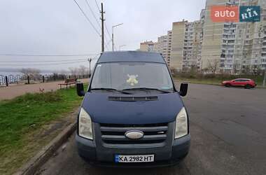 Грузопассажирский фургон Ford Transit 2007 в Гатном
