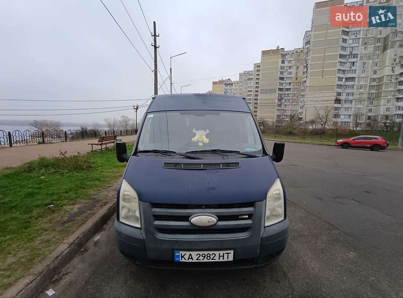 Вантажопасажирський фургон Ford Transit 2007 в Гатне
