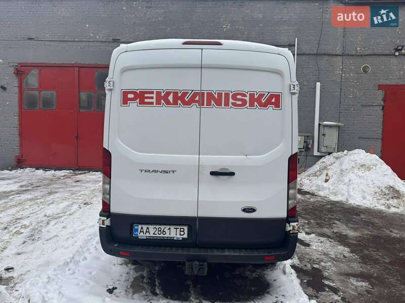 Грузовой фургон Ford Transit 2016 в Киеве