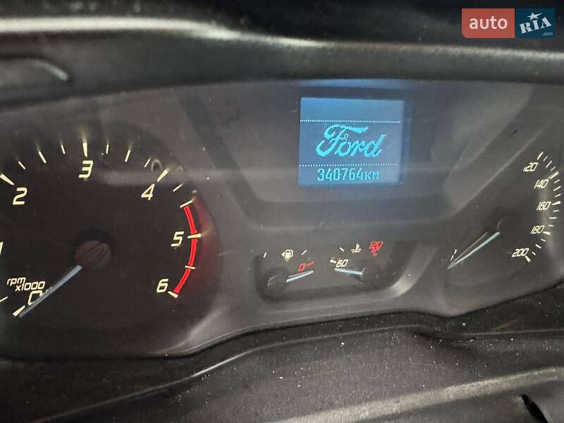 Грузовой фургон Ford Transit 2016 в Киеве