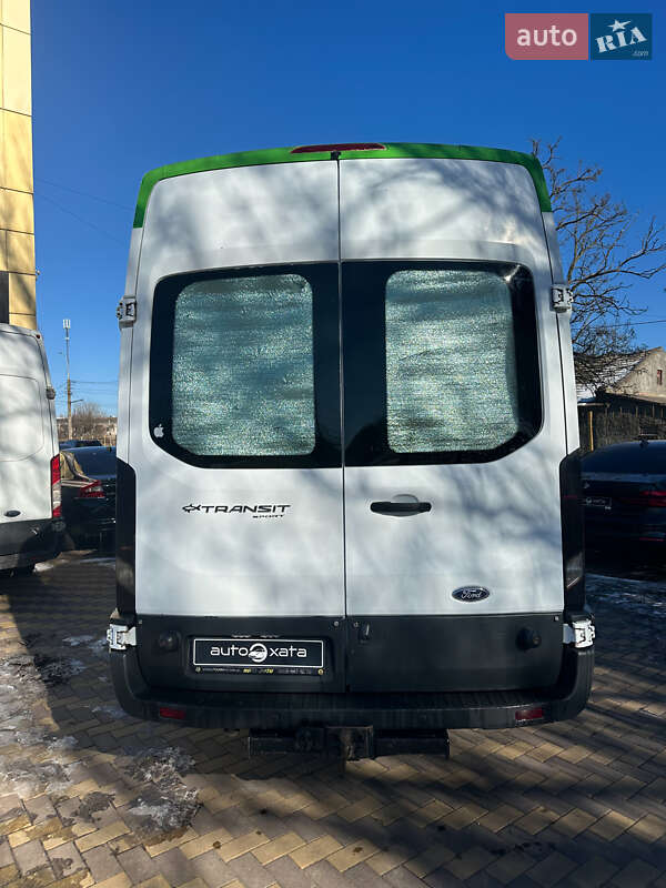Грузовой фургон Ford Transit 2016 в Николаеве