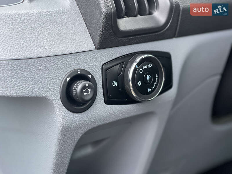 Шасі Ford Transit 2015 в Стрию фото 25 Шасі Ford Transit 2015 в Стрию