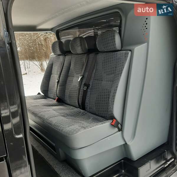 Вантажопасажирський фургон Ford Transit 2011 в Полтаві