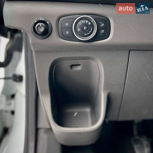 Вантажний фургон Ford Transit 2021 в Києві фото 18 Вантажний фургон Ford Transit 2021 в Києві