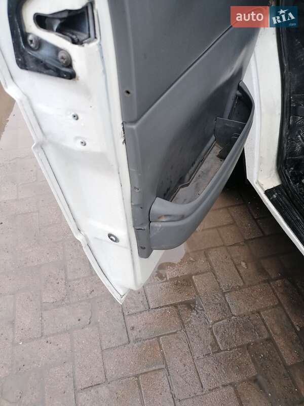 Грузопассажирский фургон Ford Transit 1998 в Виннице
