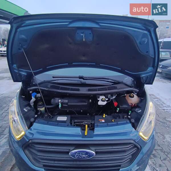 Мікроавтобус Ford Transit 2018 в Луцьку