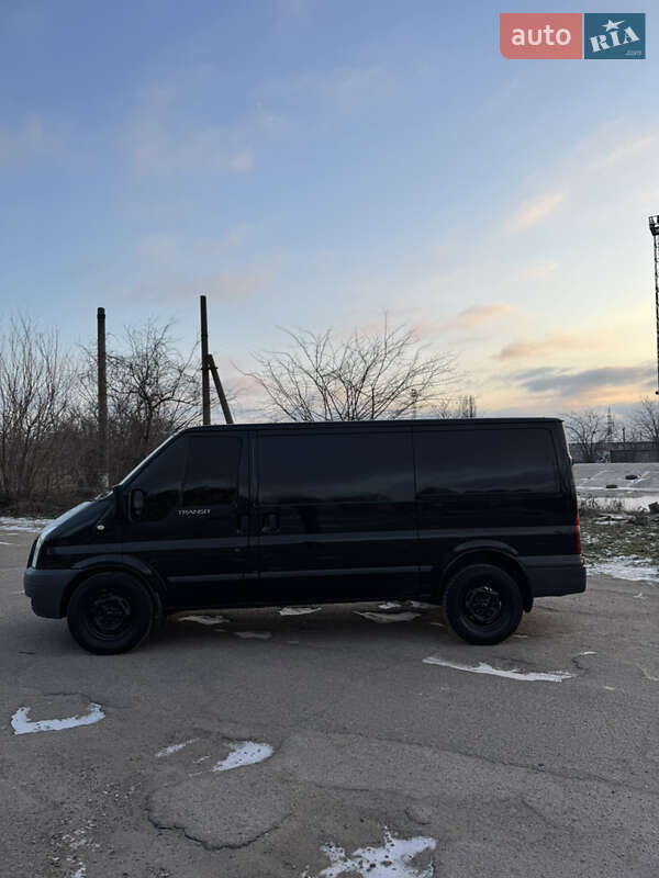 Грузовой фургон Ford Transit 2009 в Николаеве