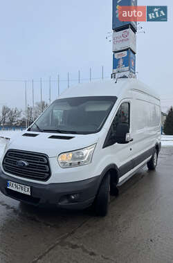 Вантажний фургон Ford Transit 2017 в Чернівцях