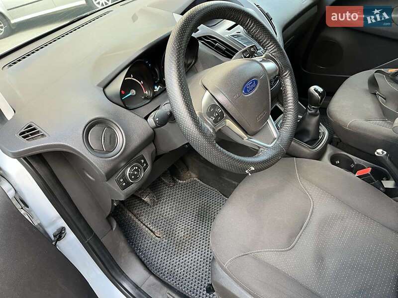 Вантажний фургон Ford Transit 2015 в Києві фото 11 Вантажний фургон Ford Transit 2015 в Києві
