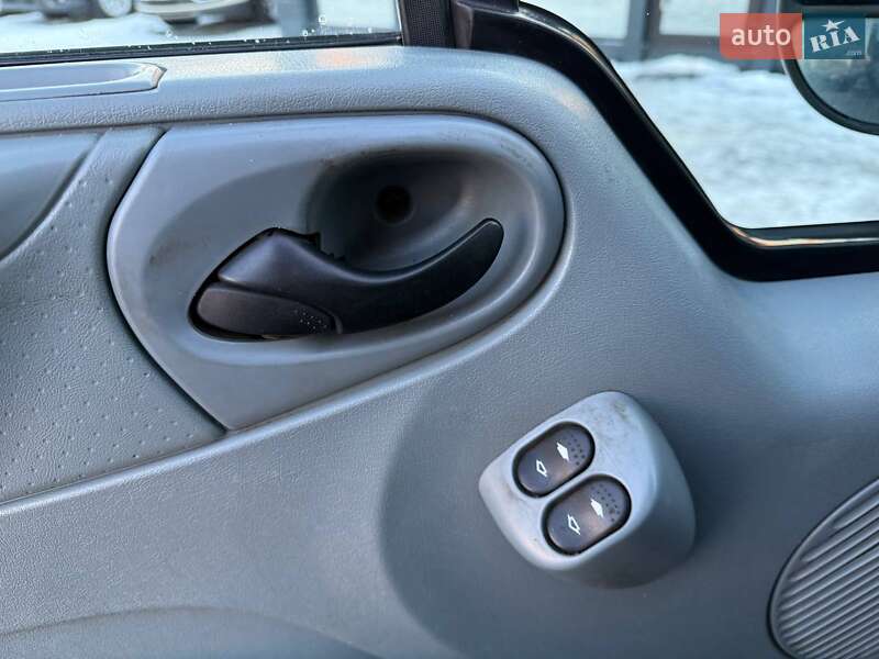 Минивэн Ford Transit 2008 в Киеве