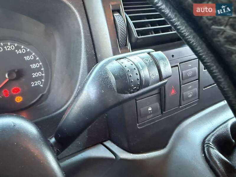 Минивэн Ford Transit 2008 в Киеве