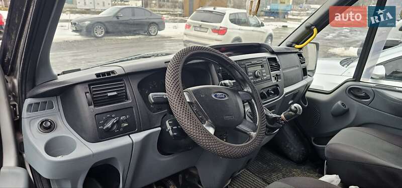 Минивэн Ford Transit 2006 в Нововолынске
