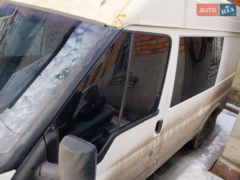 Вантажопасажирський фургон Ford Transit 2003 в Харкові