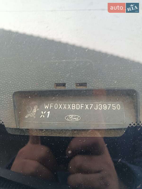 Грузопассажирский фургон Ford Transit 2007 в Кременчуге