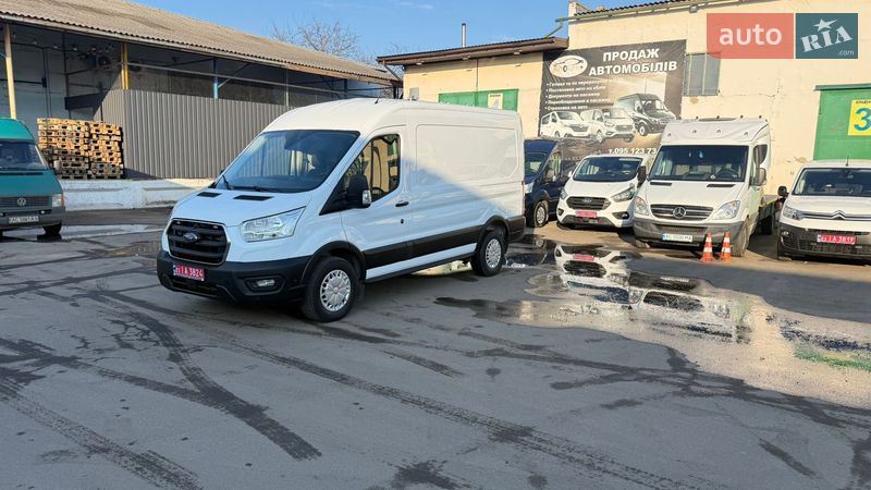 Вантажний фургон Ford Transit 2020 в Луцьку