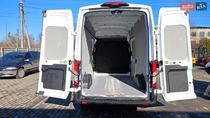 Грузовой фургон Ford Transit 2021 в Радомышле