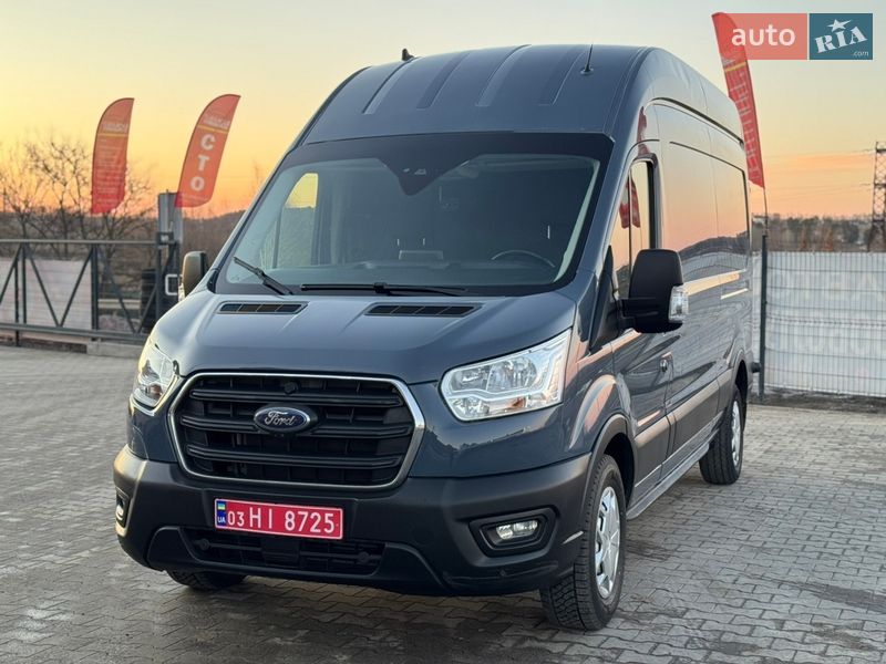 Грузовой фургон Ford Transit 2021 в Ирпене