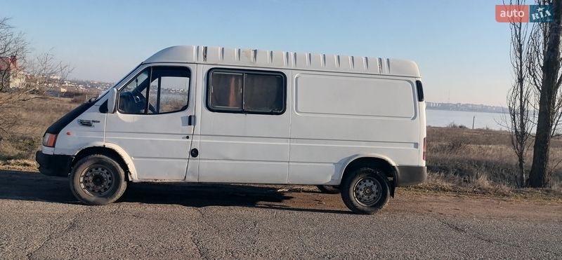 Вантажопасажирський фургон Ford Transit 1996 в Миколаєві