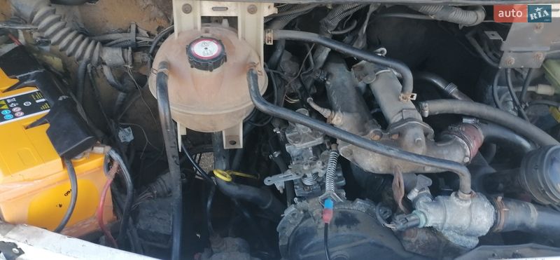 Вантажопасажирський фургон Ford Transit 1996 в Миколаєві