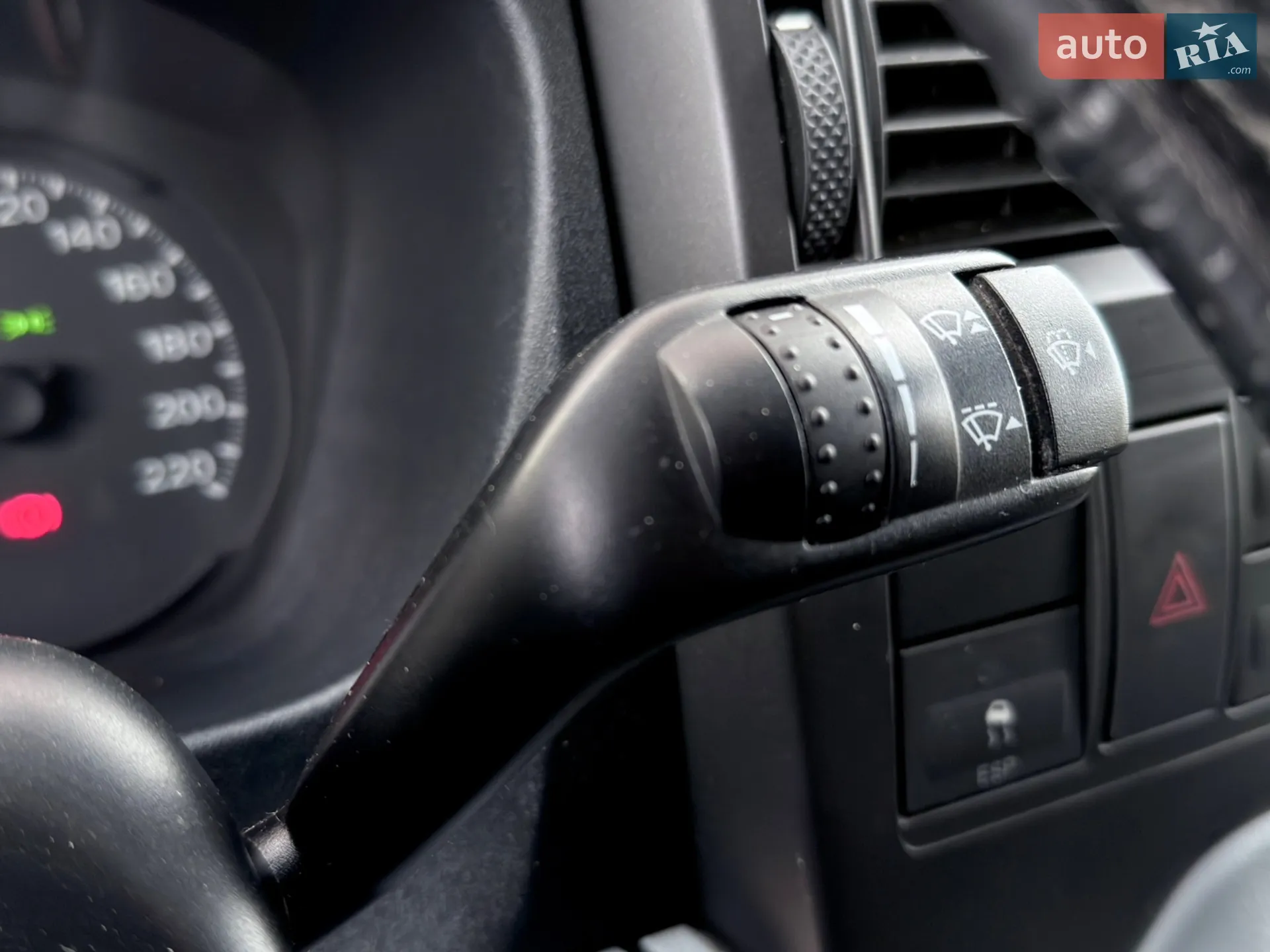 2011 Ford Transit Connect - мініатюра 25