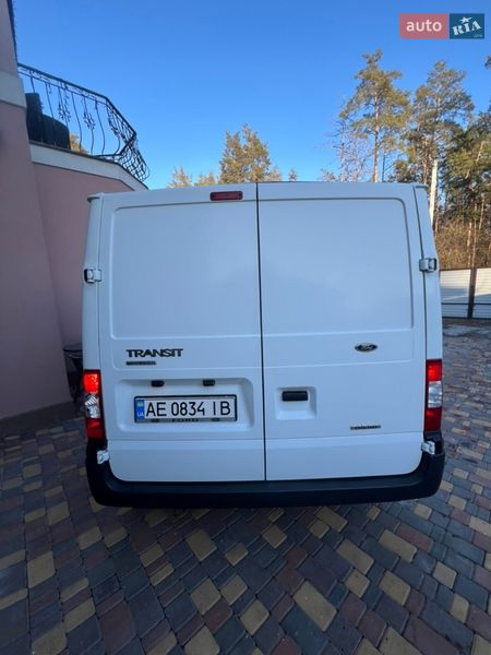 Вантажний фургон Ford Transit 2012 в Києві