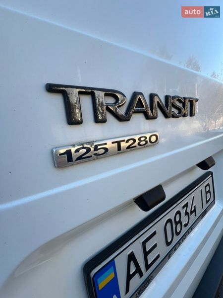 Вантажний фургон Ford Transit 2012 в Києві