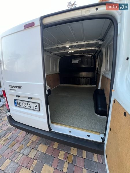 Вантажний фургон Ford Transit 2012 в Києві