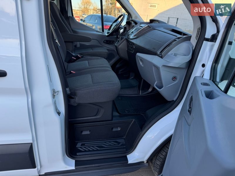Минивэн Ford Transit 2020 в Ирпене