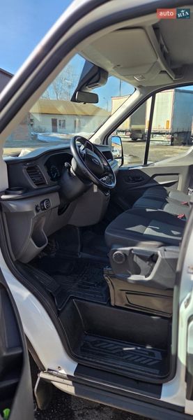Мікроавтобус вантажний (до 3,5т) Ford Transit 2020 в Києві