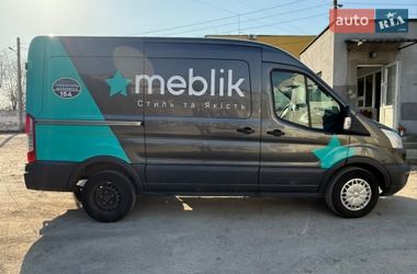 Грузовой фургон Ford Transit 2015 в Львове