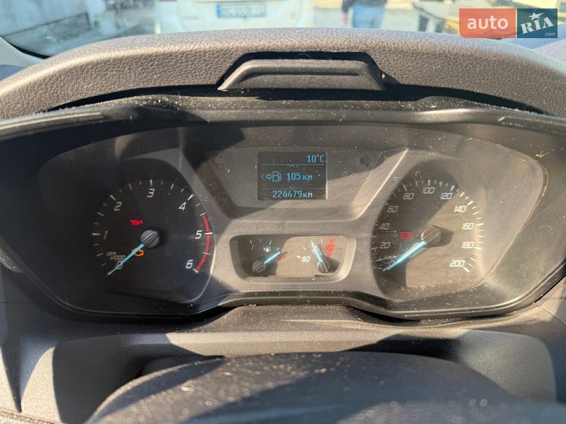 Вантажний фургон Ford Transit 2015 в Львові