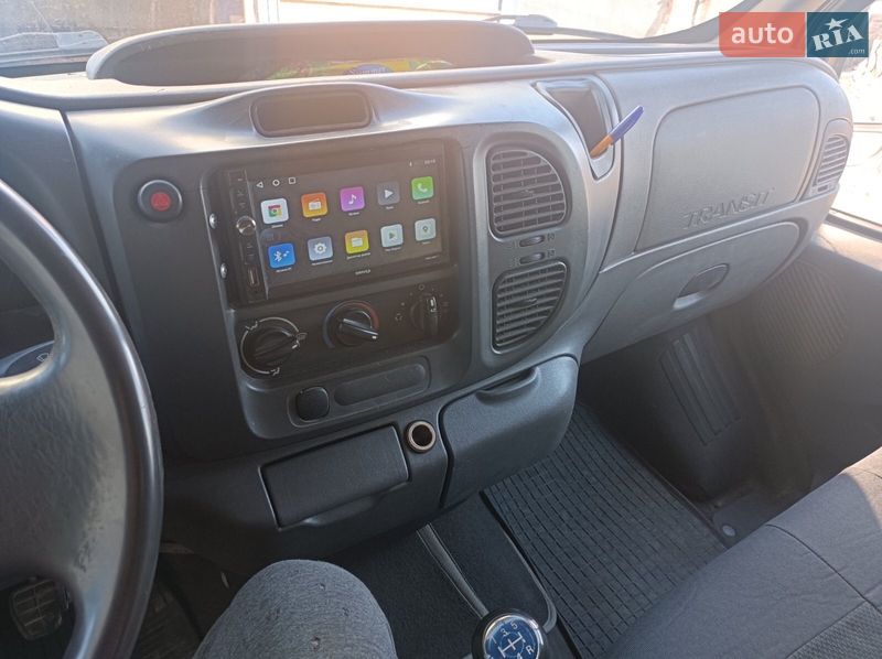 Грузопассажирский фургон Ford Transit 2006 в Мене