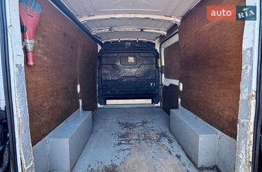 Грузовой фургон Ford Transit 2017 в Полтаве