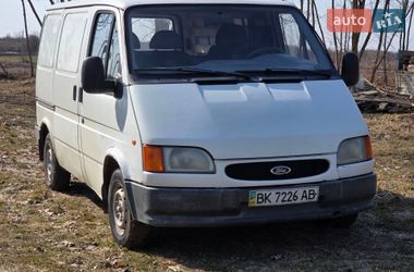 Грузовой фургон Ford Transit 1998 в Мизоче