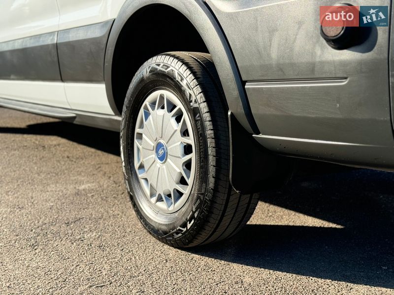 Вантажний фургон Ford Transit 2019 в Києві фото 23 Вантажний фургон Ford Transit 2019 в Києві