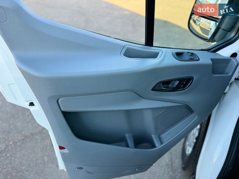 Вантажний фургон Ford Transit 2019 в Києві фото 51 Вантажний фургон Ford Transit 2019 в Києві